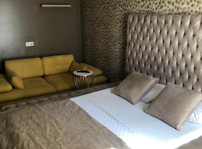 Alaska - Tuyap Palace * Estambul